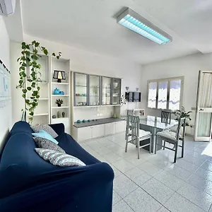 https://sea-view-appartment.in-sardinia.net
